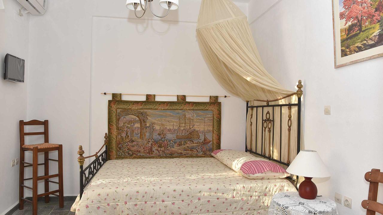 Apartamento Anemos And Almyra Kini Exterior foto