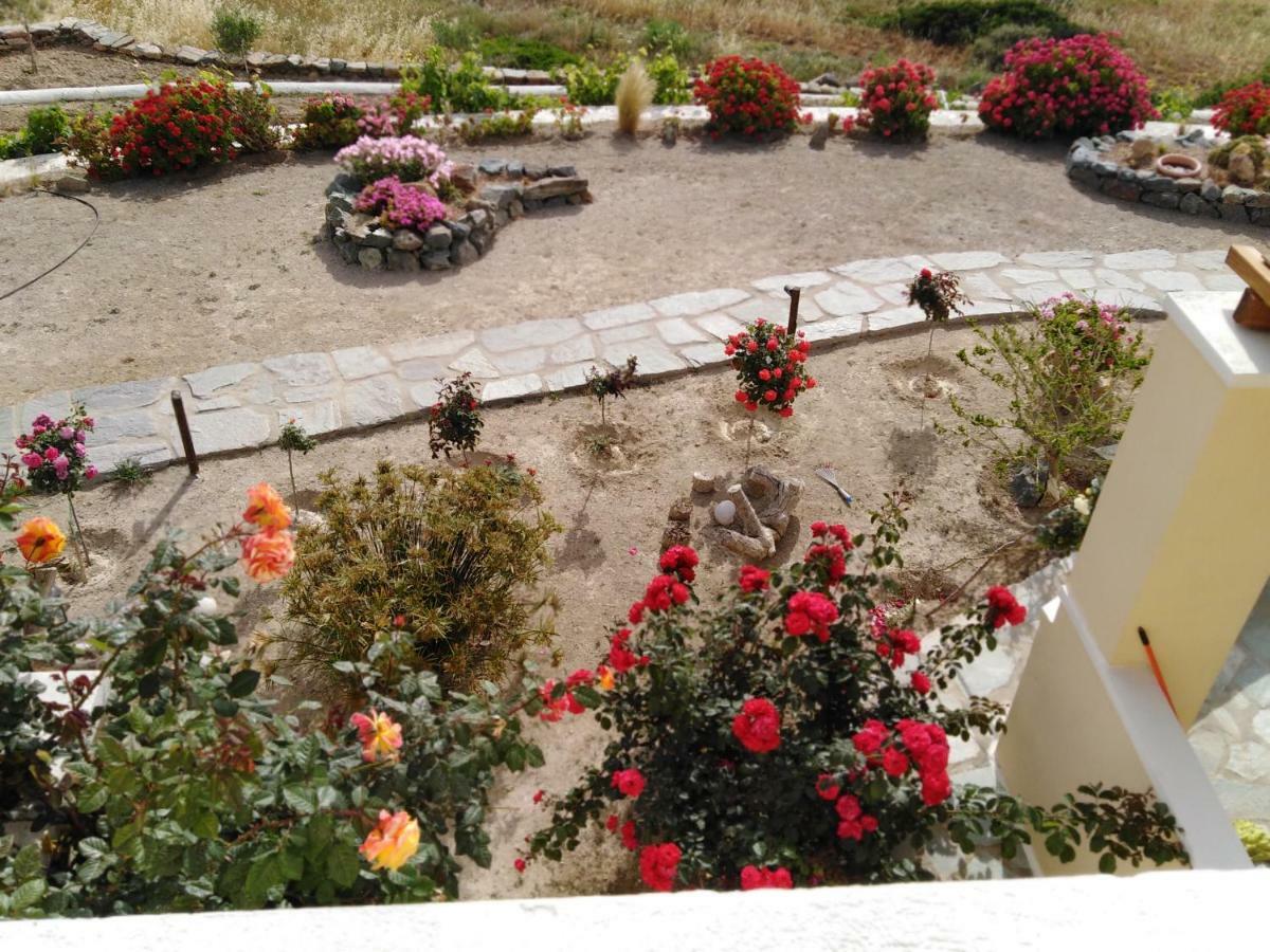 Apartamento Anemos And Almyra Kini Exterior foto
