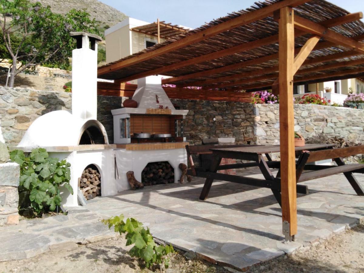 Apartamento Anemos And Almyra Kini Exterior foto