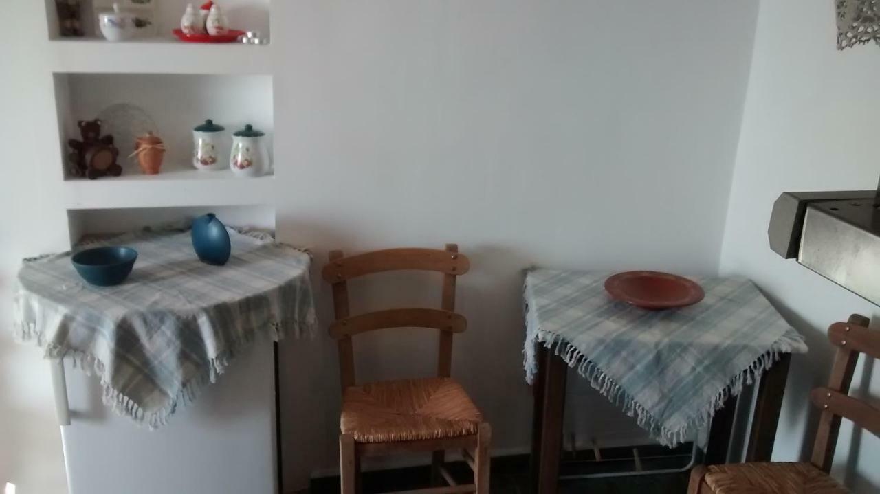 Apartamento Anemos And Almyra Kini Exterior foto